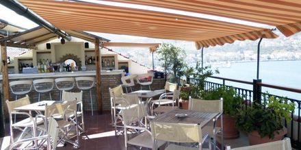 Restaurang på hotell Aeolis, Samos Stad.
