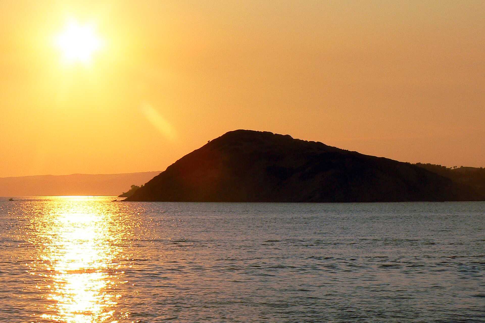 

Utflykt med Apollo – Kryssning i solnedgången.