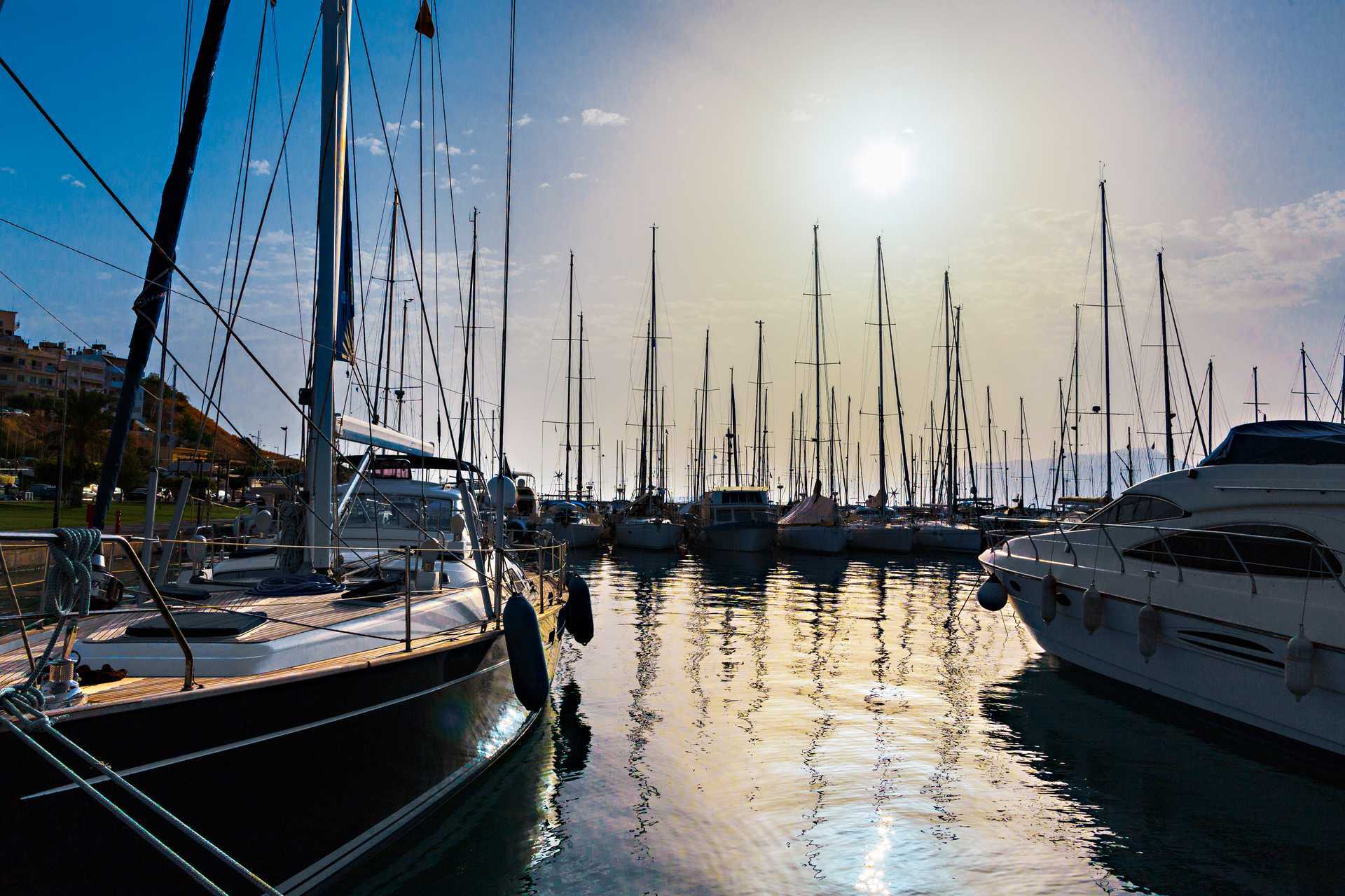 Hamnen i Agios Nikolaos på Kreta.
