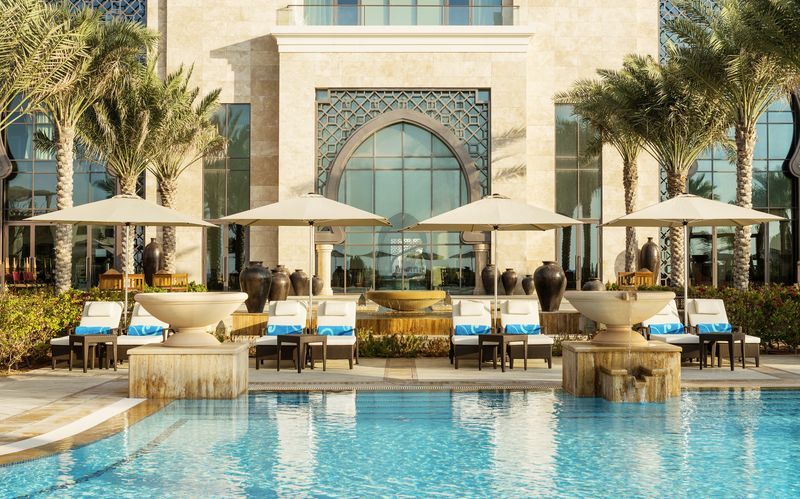 Pool på Ajman Saray, a Luxury Collection Resort i Ajman, Förenade Arabemiraten.