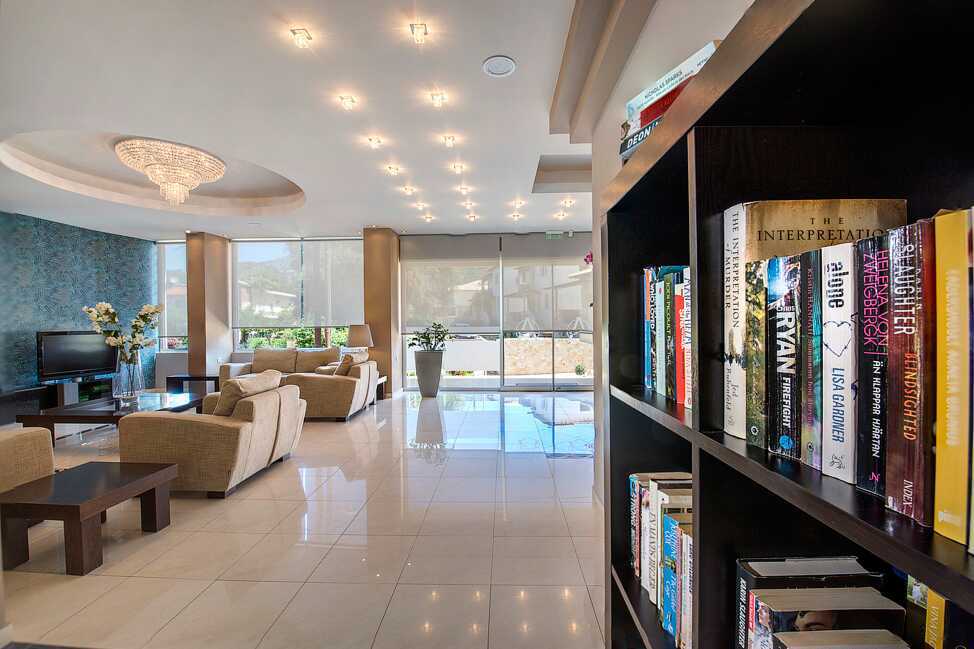 Lobby på hotell Albatros i Sivota, Grekland.