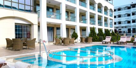 Pool på Albatross Hotel & Spa i Hersonissos på Kreta, Grekland.