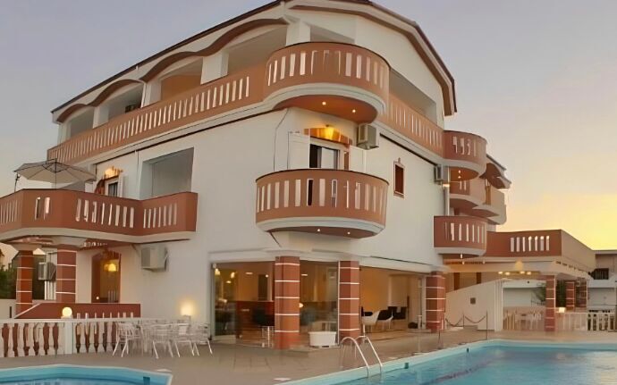 Bilder från hotellet Alexandros Hotel - nummer 1 av 14