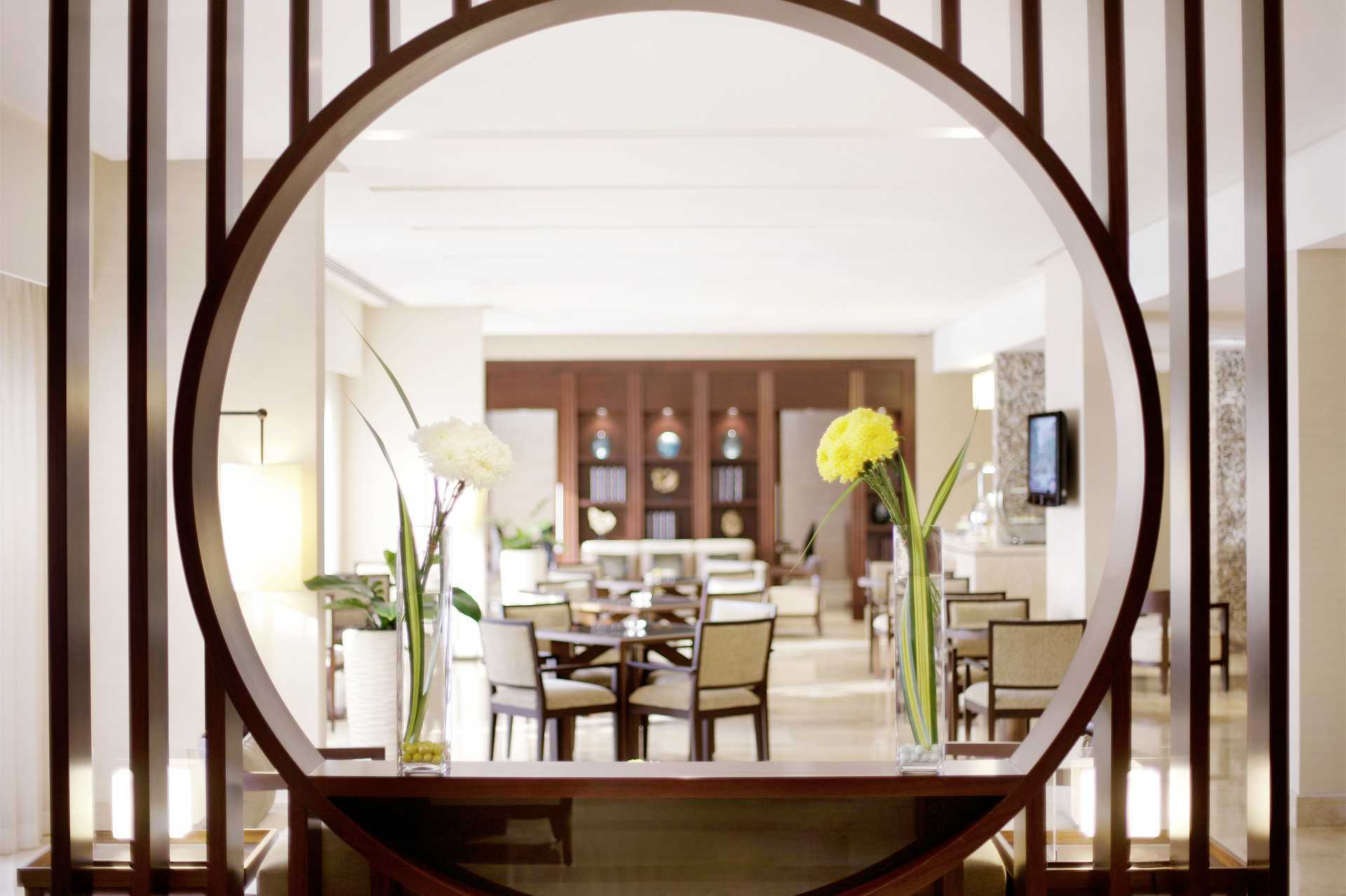 Restaurang på Amwaj Rotana Jumeirah Beach i Dubai, Förenade Arabemiraten.