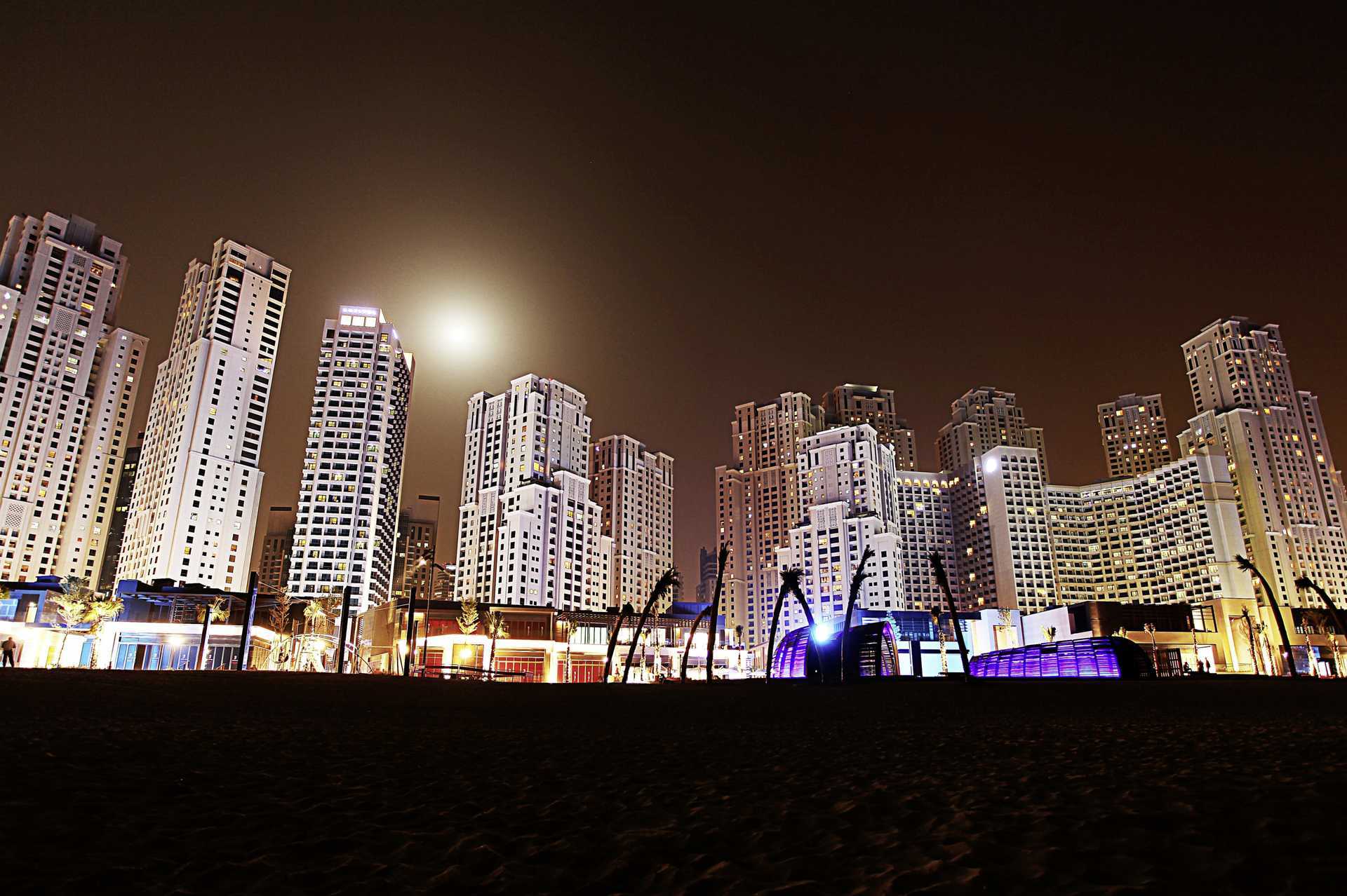 Hotell Amwaj Rotana Jumeirah Beach i Dubai, Förenade Arabemiraten.
