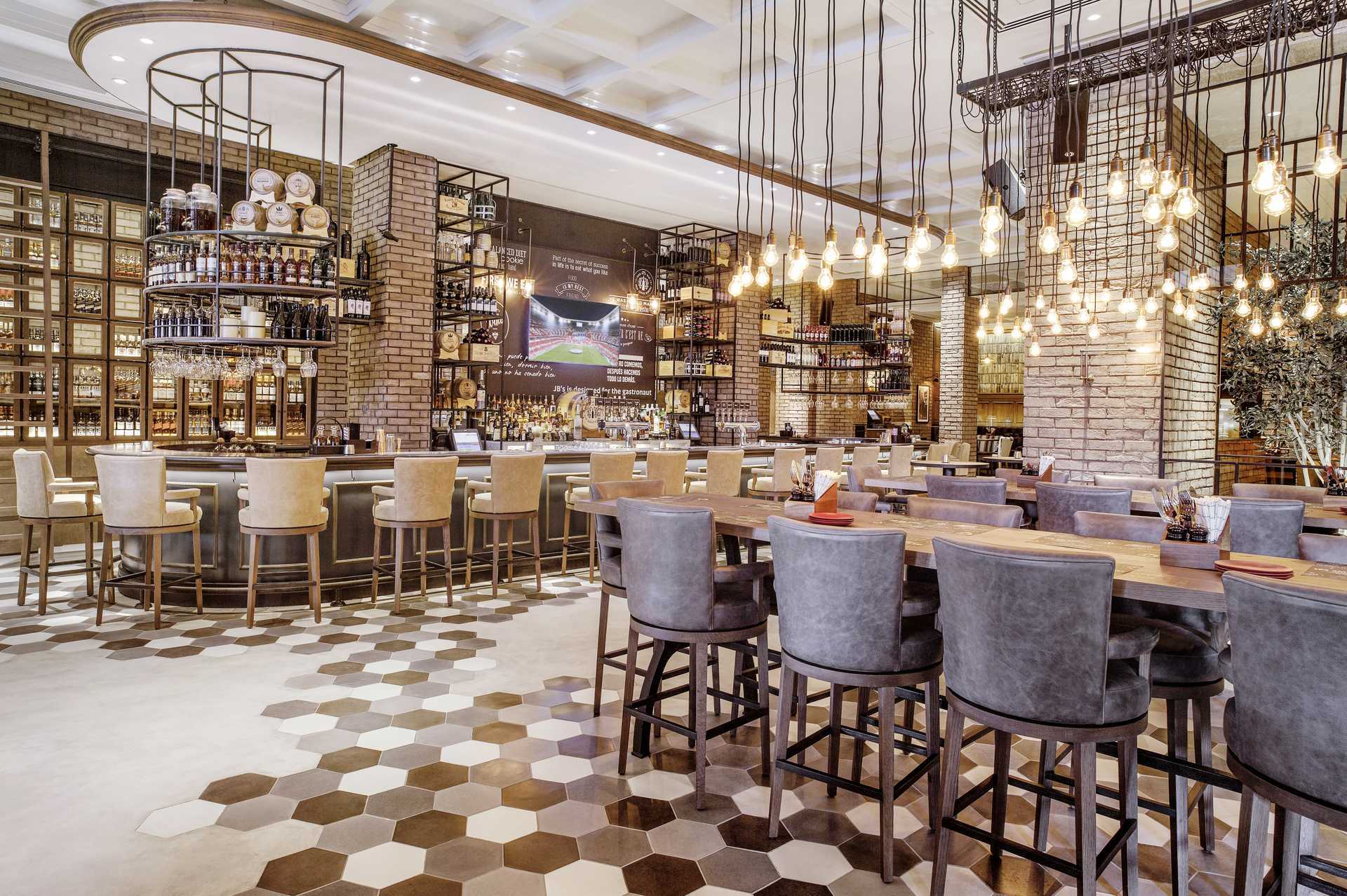 Restaurang på Amwaj Rotana Jumeirah Beach i Dubai, Förenade Arabemiraten.