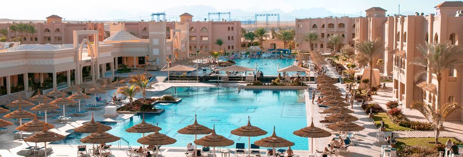 Poolområde på hotell Aqua Vista i Hurghada, Egypten.