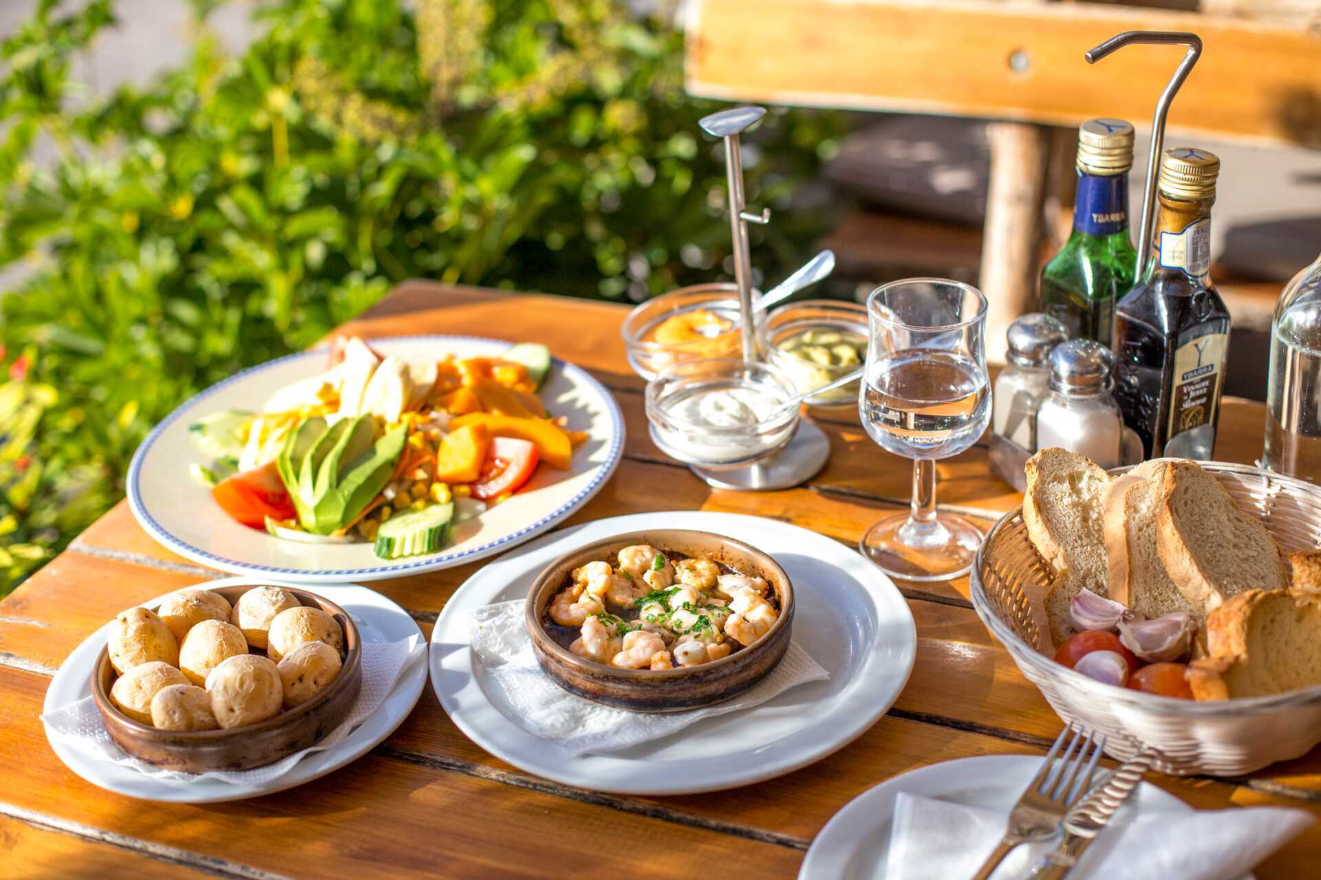 Papas arrugadas är en specialitet från Kanarieöarna.