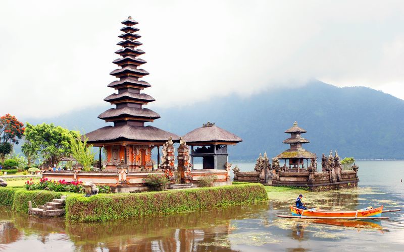 Vattentemplet Pura Butan på Bali.