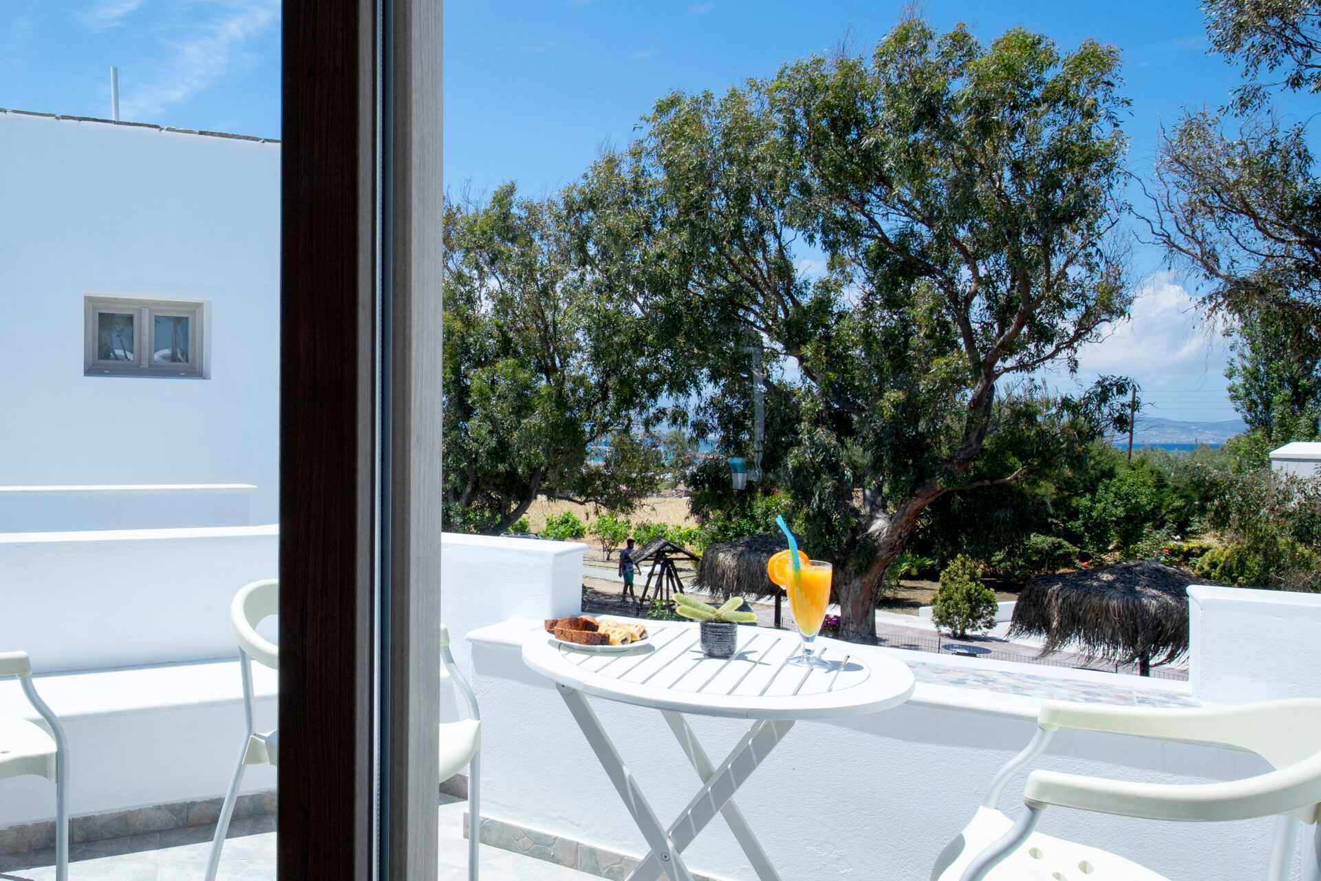 Balkong i lägenhet på hotell Evdokia, Naxos.