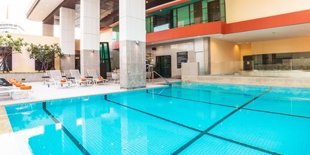 Pool på Bandara Suites Silom i Bangkok, Thailand.