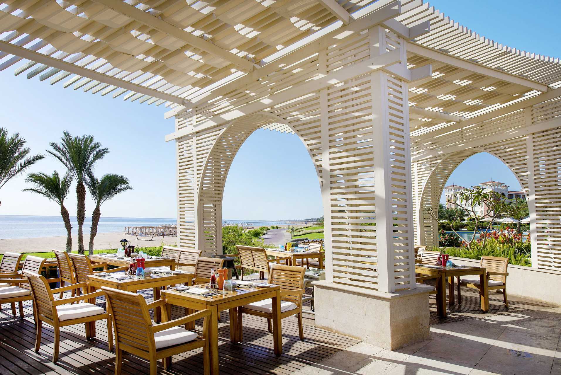 Restaurang på hotell Baron Palace Resort i Sahl Hasheesh, Egypten.