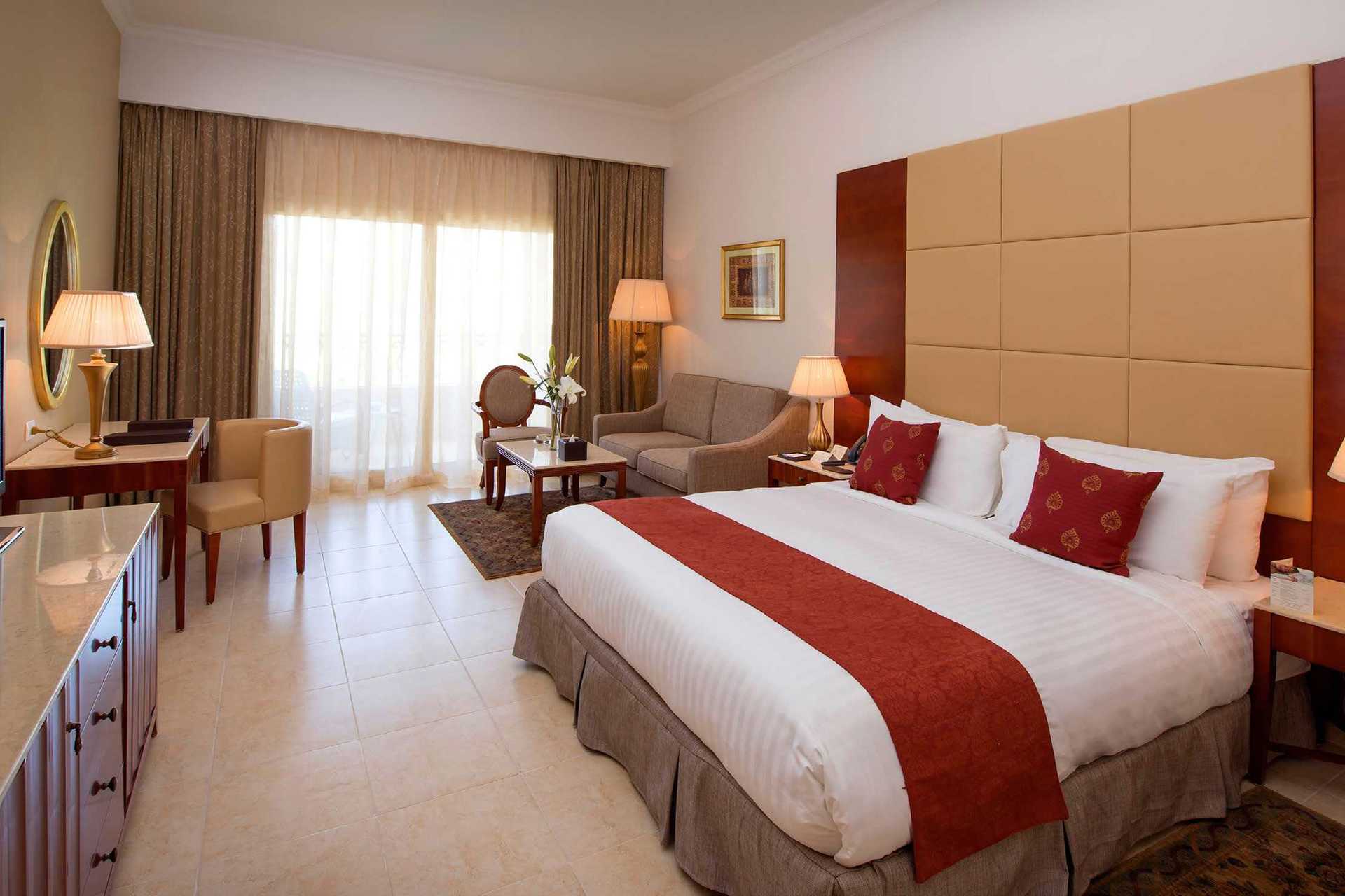 Dubbelrum på hotell Baron Palace Resort i Sahl Hasheesh, Egypten.