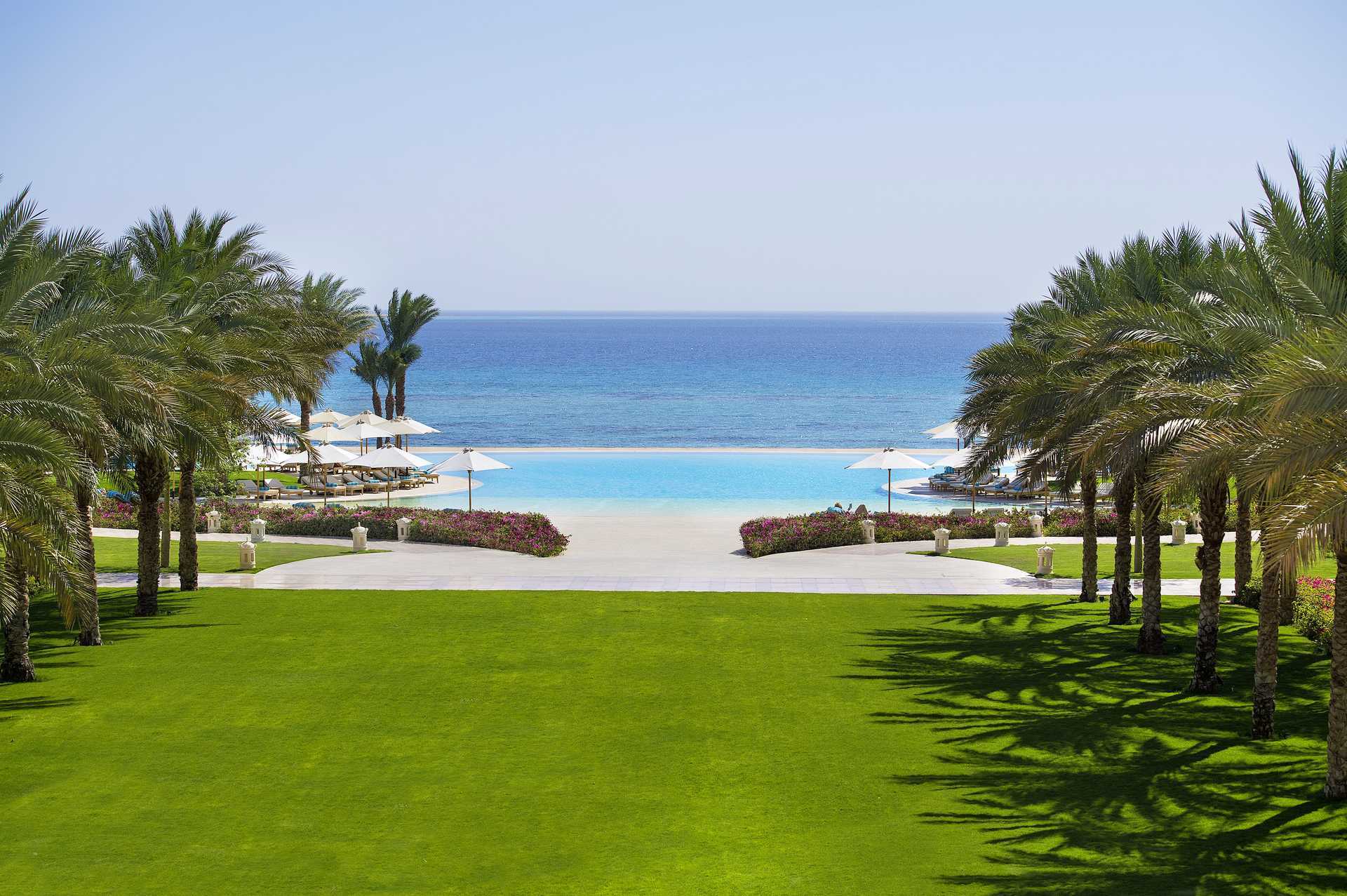 Pool på hotell Baron Palace Resort i Sahl Hasheesh, Egypten.