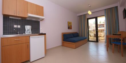 Tvårumslägenhet i ny del på hotell Blue Sea Apartments på Kreta, Grekland.