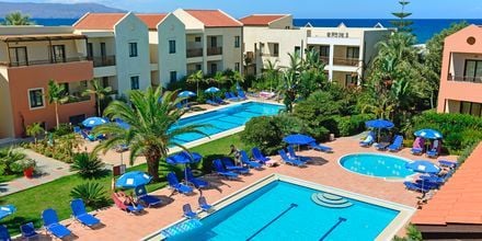 Poolområdet på Blue Sea Apartments på Kreta, Grekland.