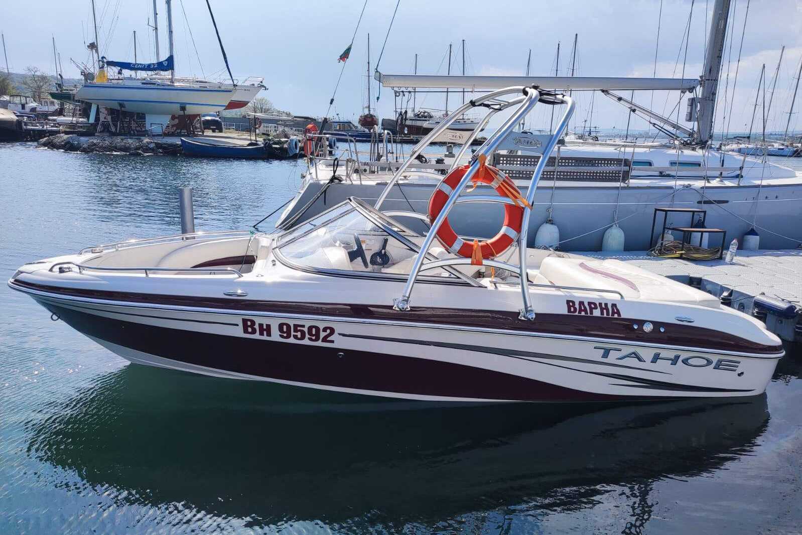 Chartra en egen båt