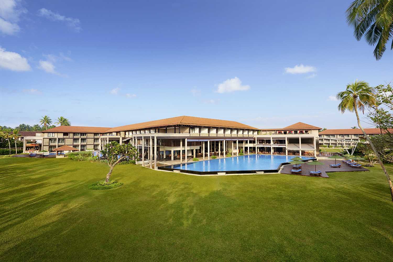 Pool på hotell Cinnamon Bey Beruwala i Bentota, på Sri Lanka.