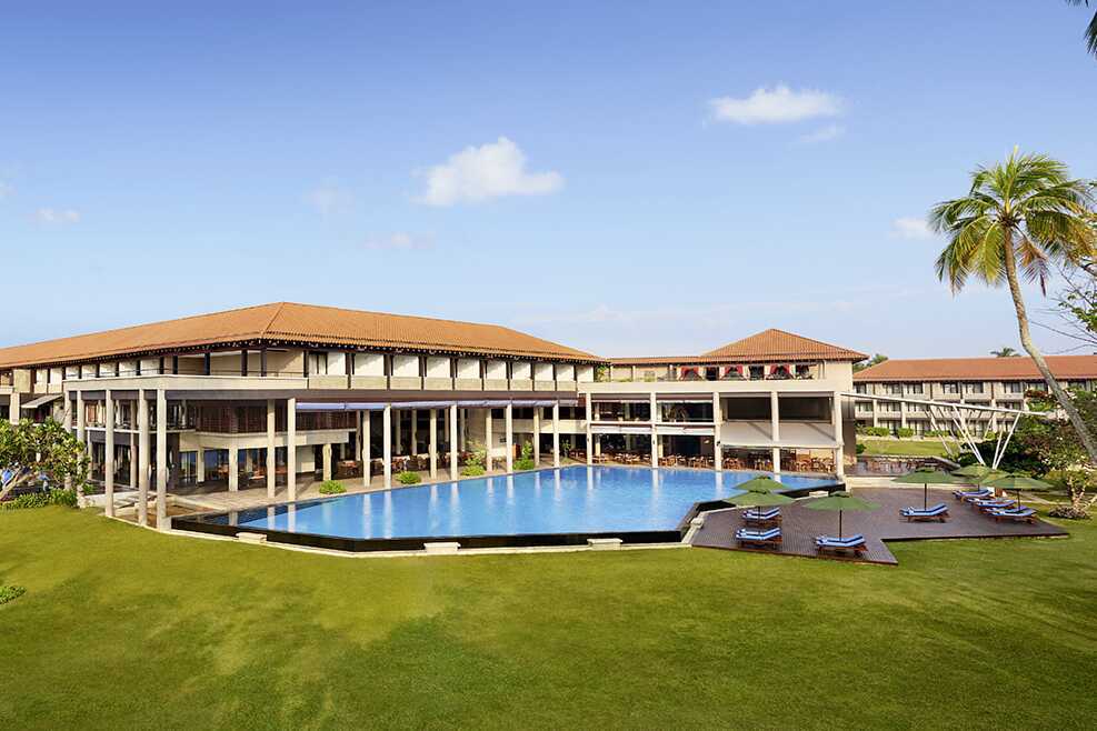 Pool på hotell Cinnamon Bey Beruwala i Bentota, på Sri Lanka.