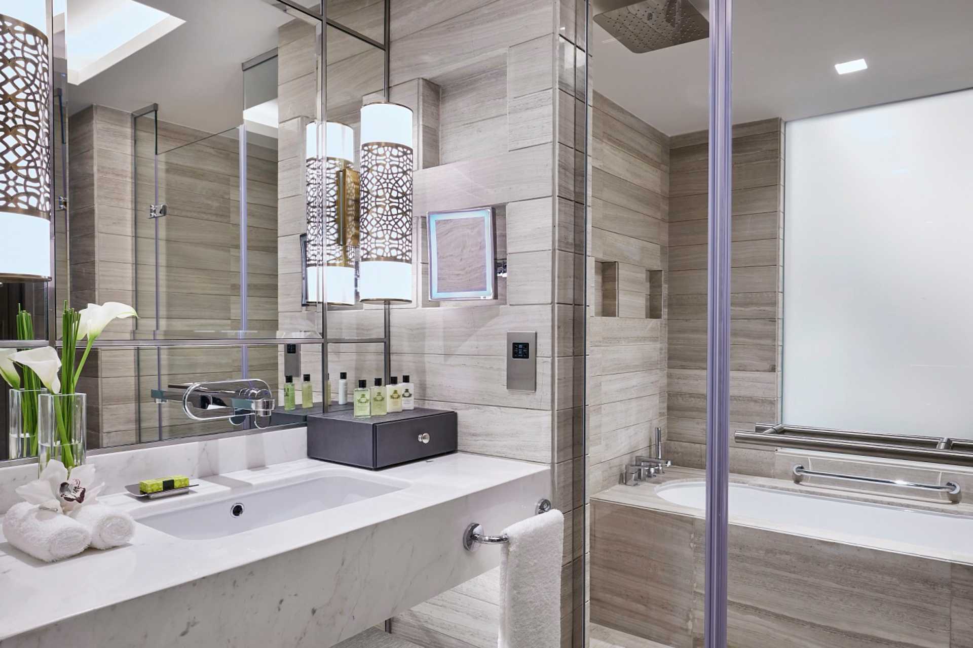 Clubrum på InterContinental Doha i Doha, Qatar.