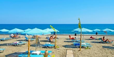 Stranden vid hotell Costas & Christina i Platanias på Kreta, Grekland.