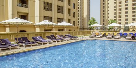 Poolen på hotell Delta by Marriott Jumeirah Beach i Dubai, Förenade Arabemiraten.