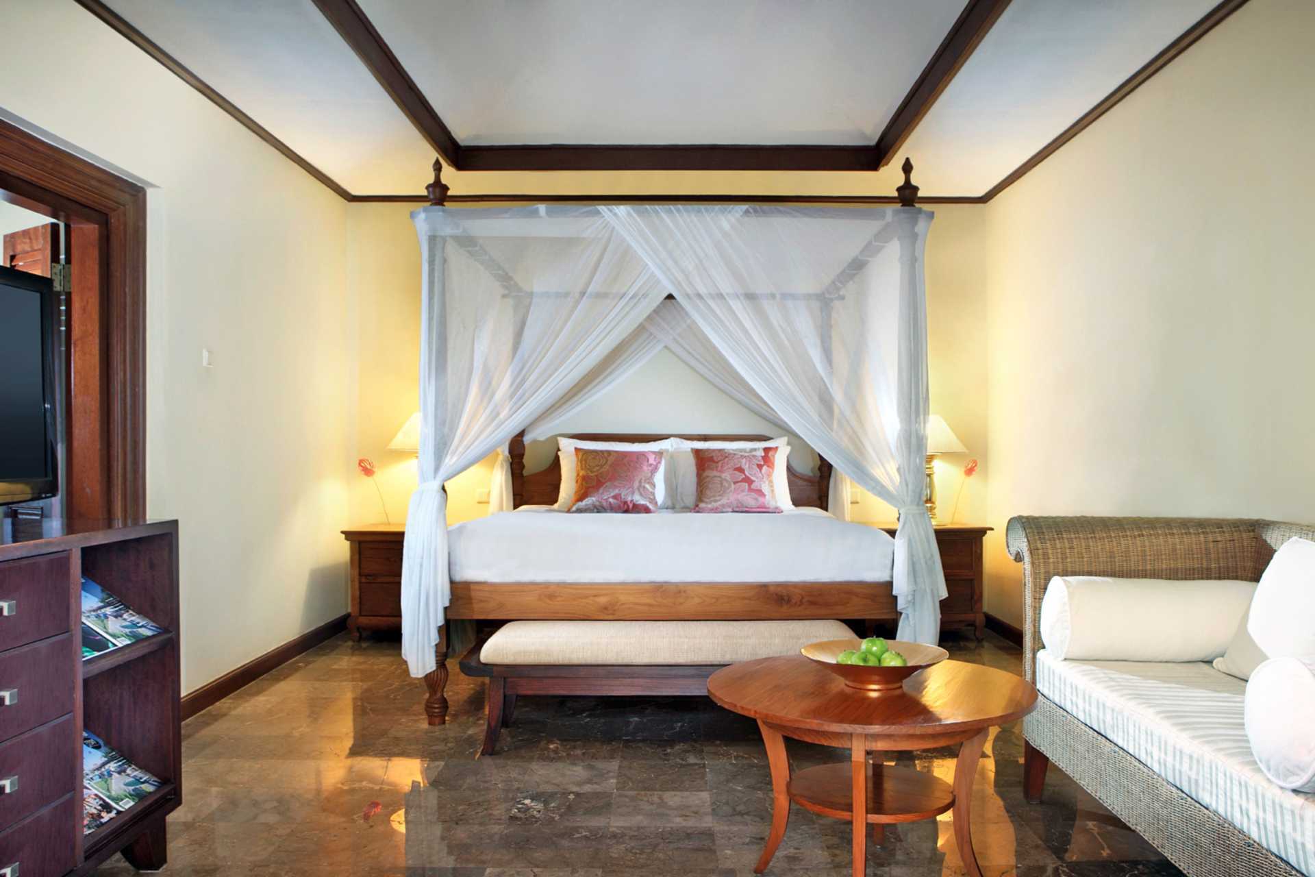 Deluxerum på hotell Puri Santrian i Sanur, Bali.
