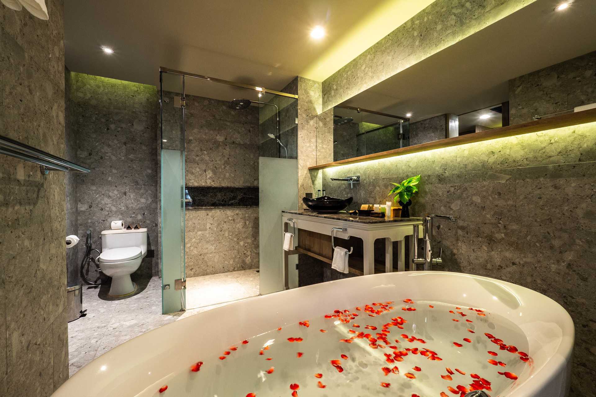 Deluxerum på La Flora Khao Lak i Khao Lak, Thailand.