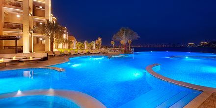 Pool på hotell Doubletree by Hilton Marjan Island i Ras al Khaimah.