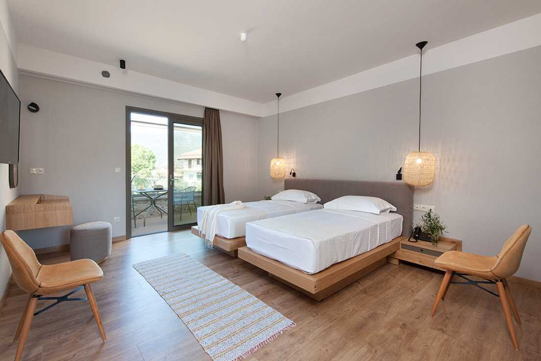 Dubbelrum på hotell Diapori i Kardamili, Peloponnesos.