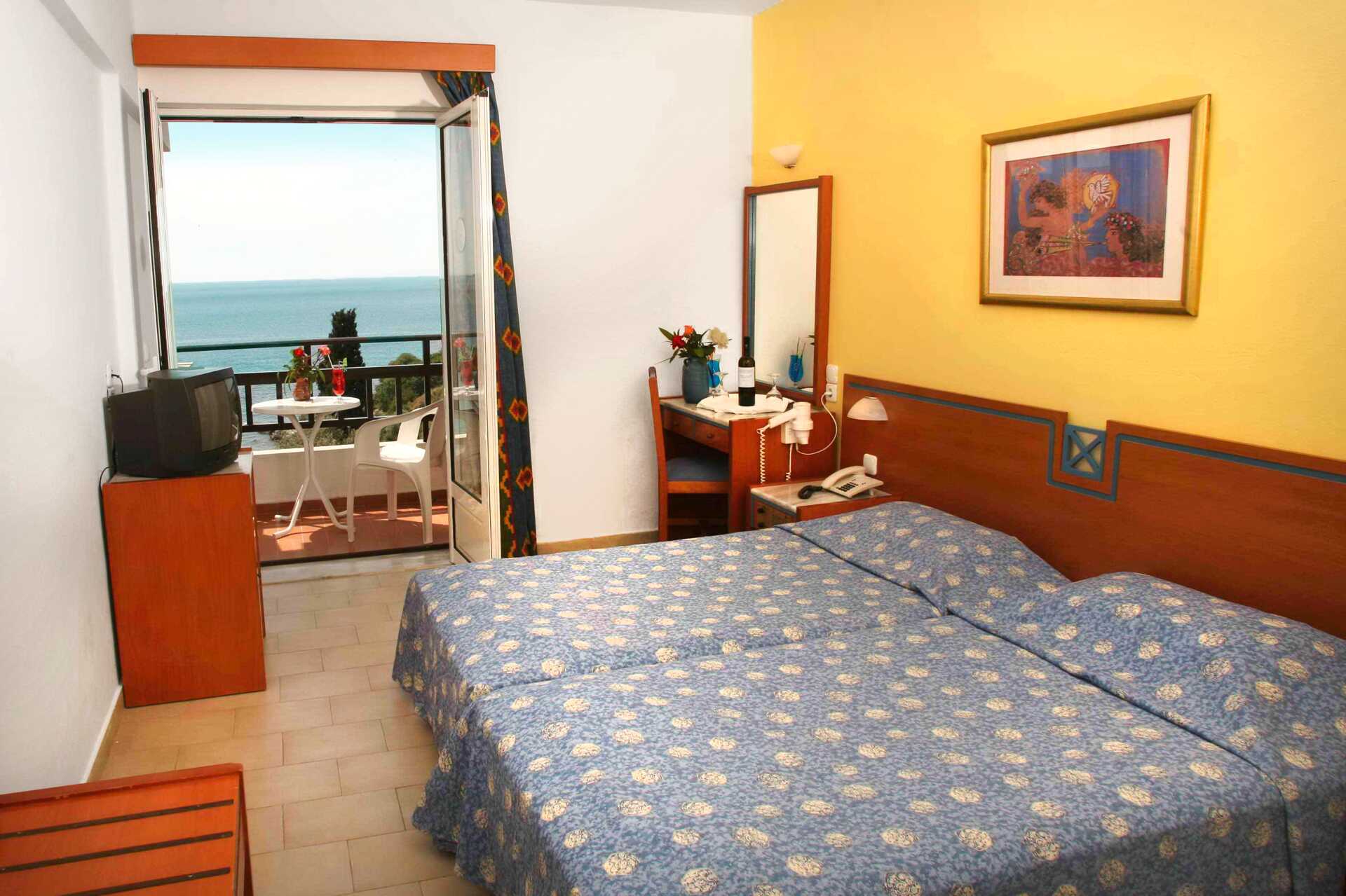 Dubbelrum på hotell Glicorisa Beach i Pythagorion, Samos.