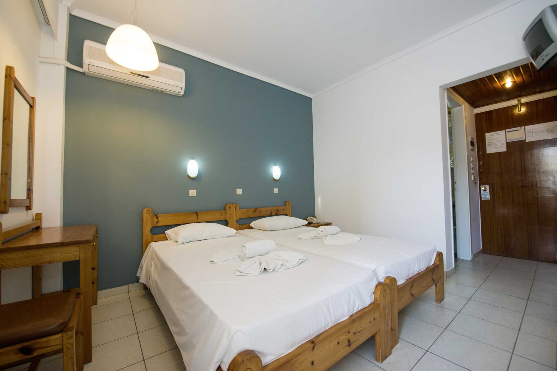 Dubbelrum på hotell International i Kos stad, Grekland.