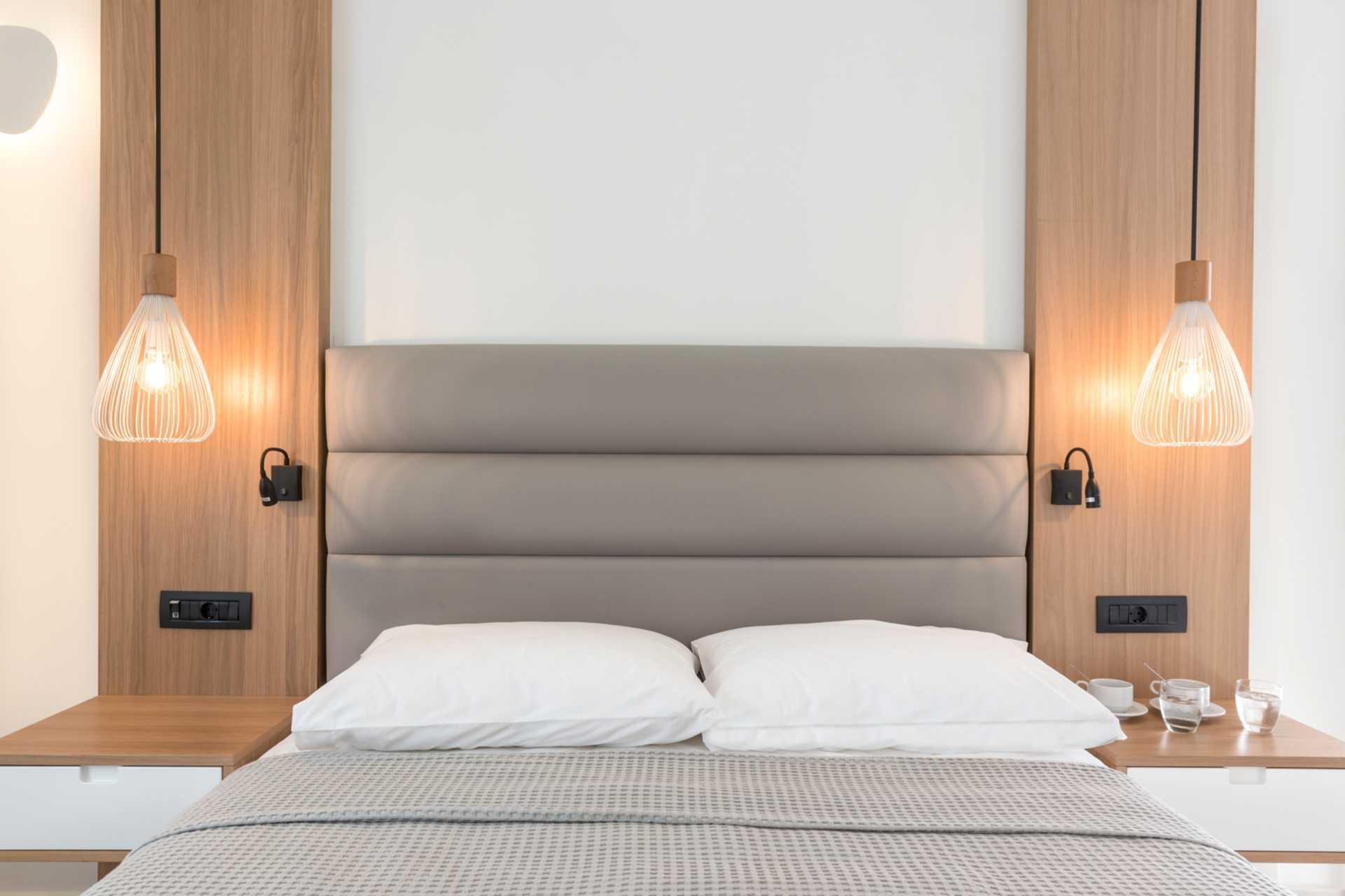 Dubbelrum på hotell Strogili på Santorini, Grekland.