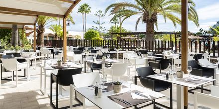 Yaiza bufférestaurant på Elba Lanzarote Royal Village Resort i Playa Blanca.