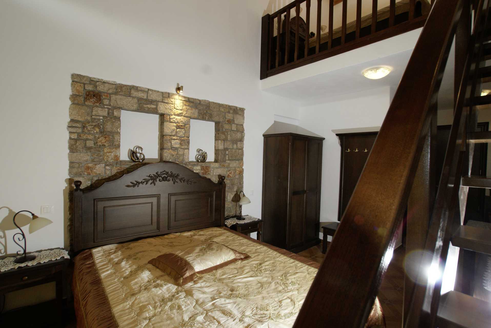 Enrumslägenhet i etage på hotell Marilena på Alonissos, Grekland.