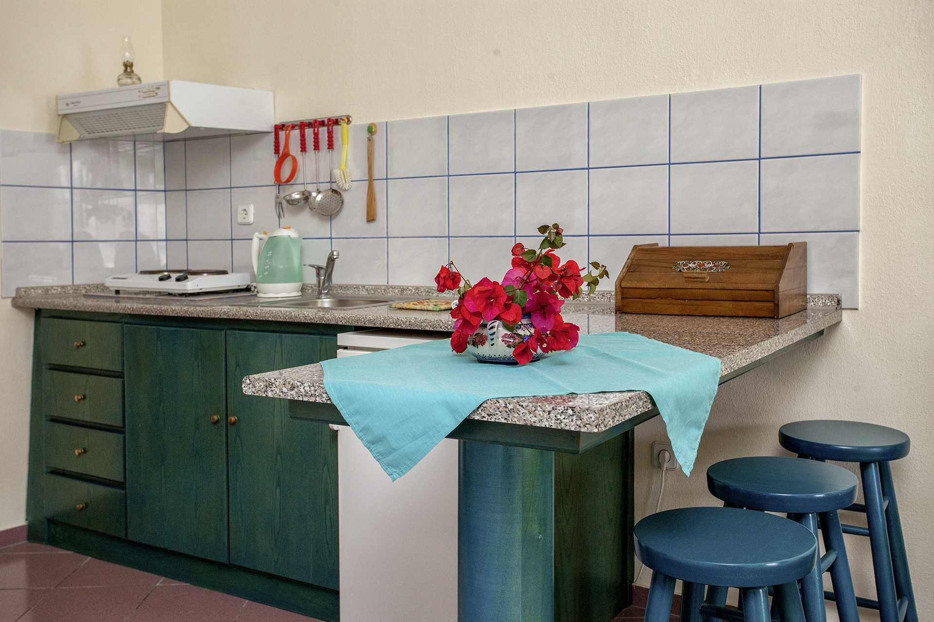 Enrumslägenhet på hotell Ilias på Alonissos, Grekland.