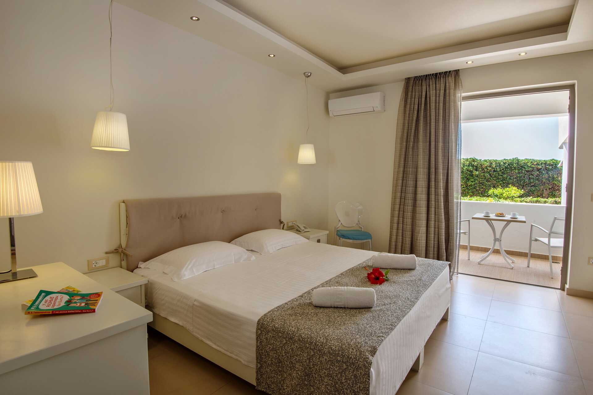 Enrumslägenhet på hotell Iperion i Rethymnon, kreta.