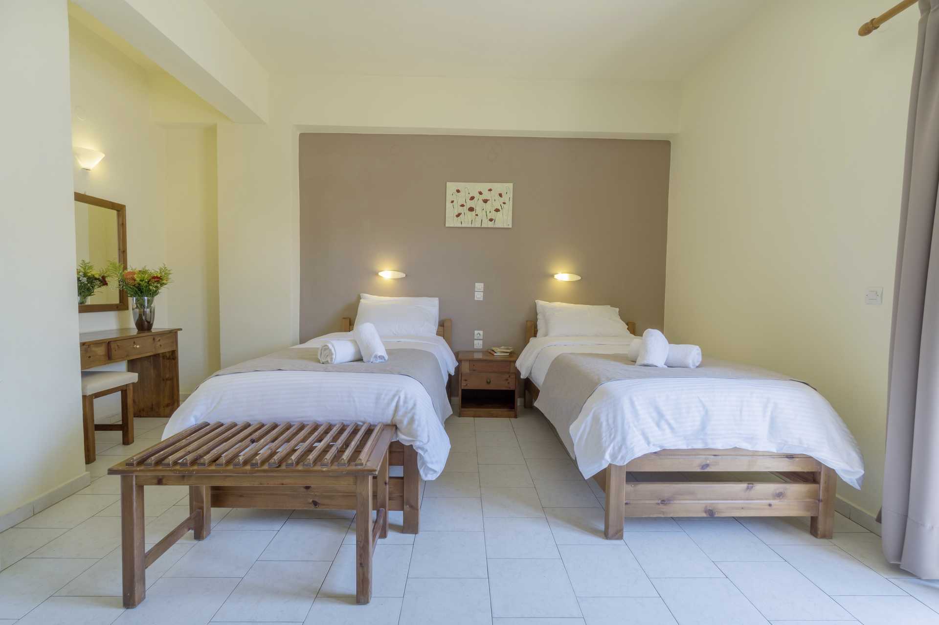 Enrumslägenhet på hotell Mary, Kreta.