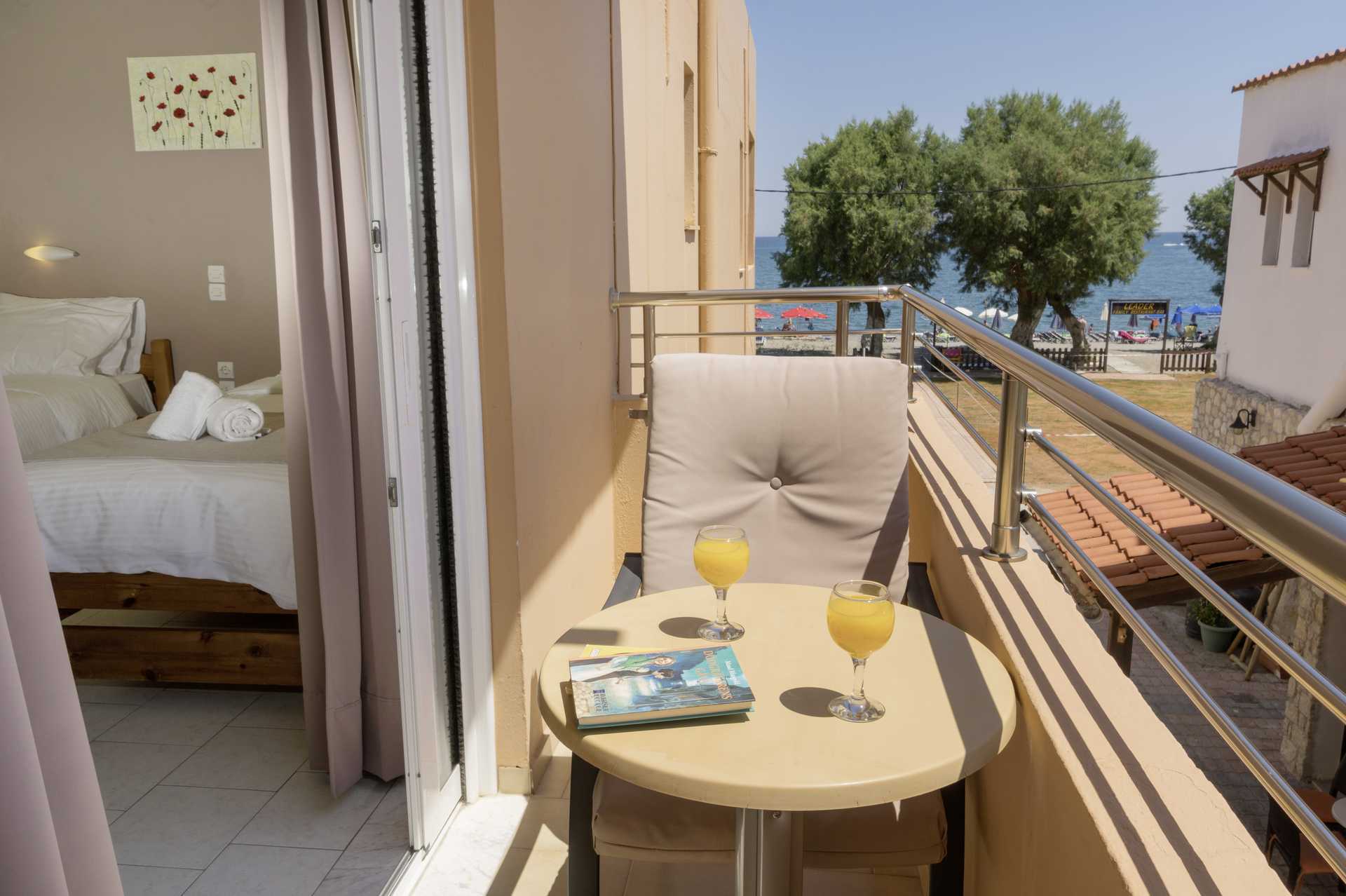 Enrumslägenhet på hotell Mary, Kreta.