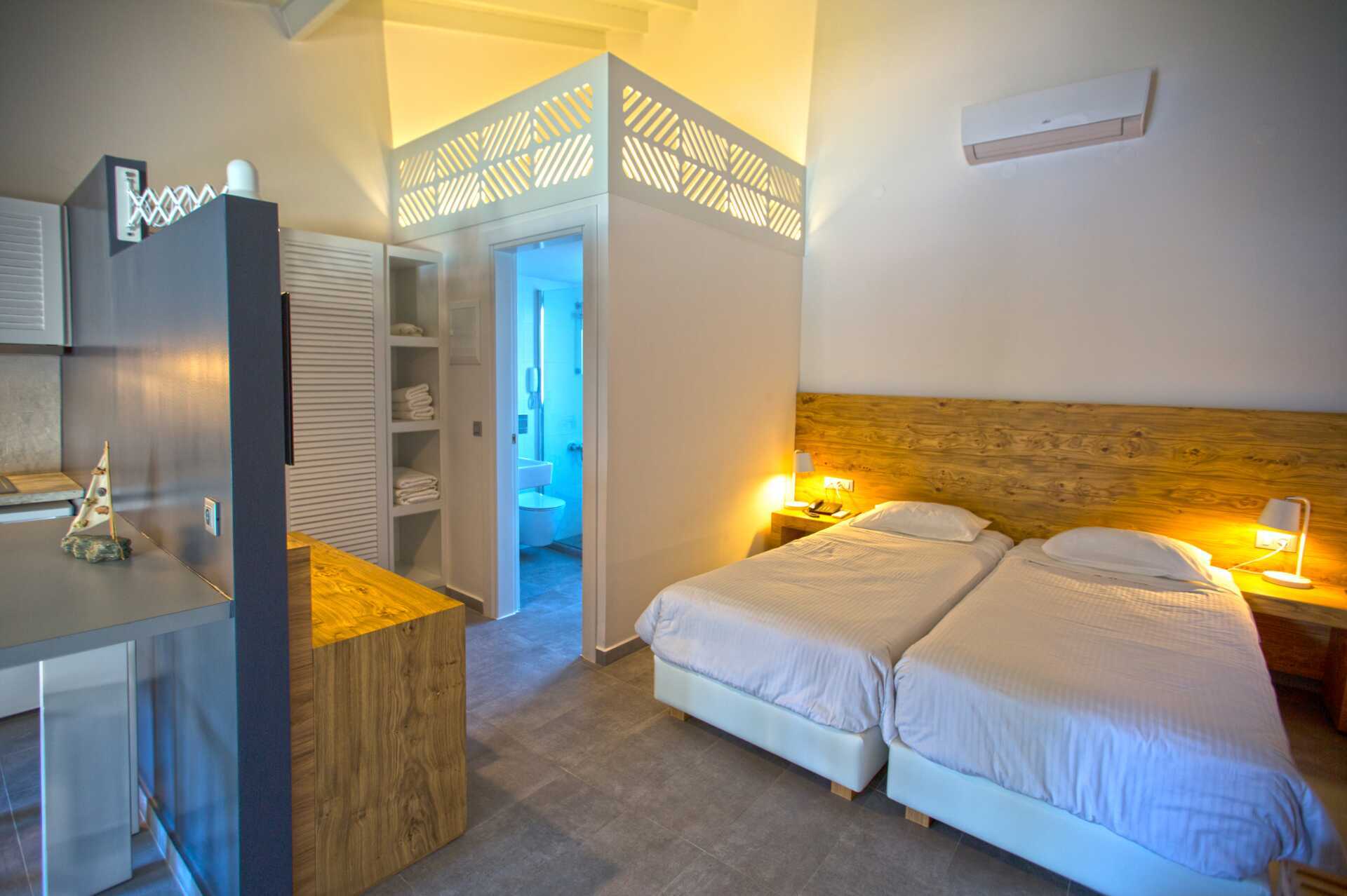 Enrumslägenheter med privat pool på Stellina Village Resort, Kreta.