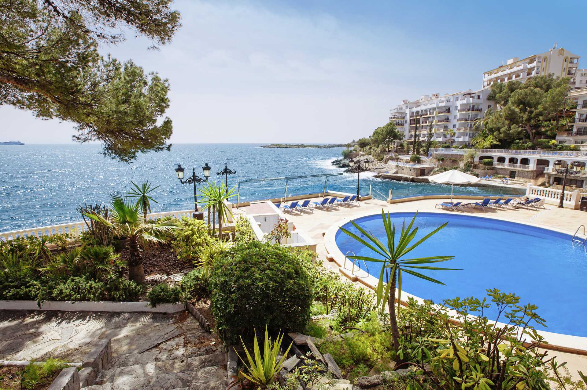 Hotell Europe Playa Marina i Illetas utanför Palma.