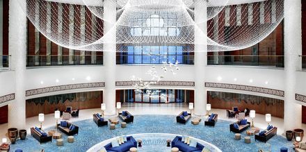 Lobbyn på hotell Fairmont Ajman i Förenade Arabemiraten.