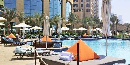 Poolområde på hotell Fairmont Ajman i Förenade Arabemiraten.
