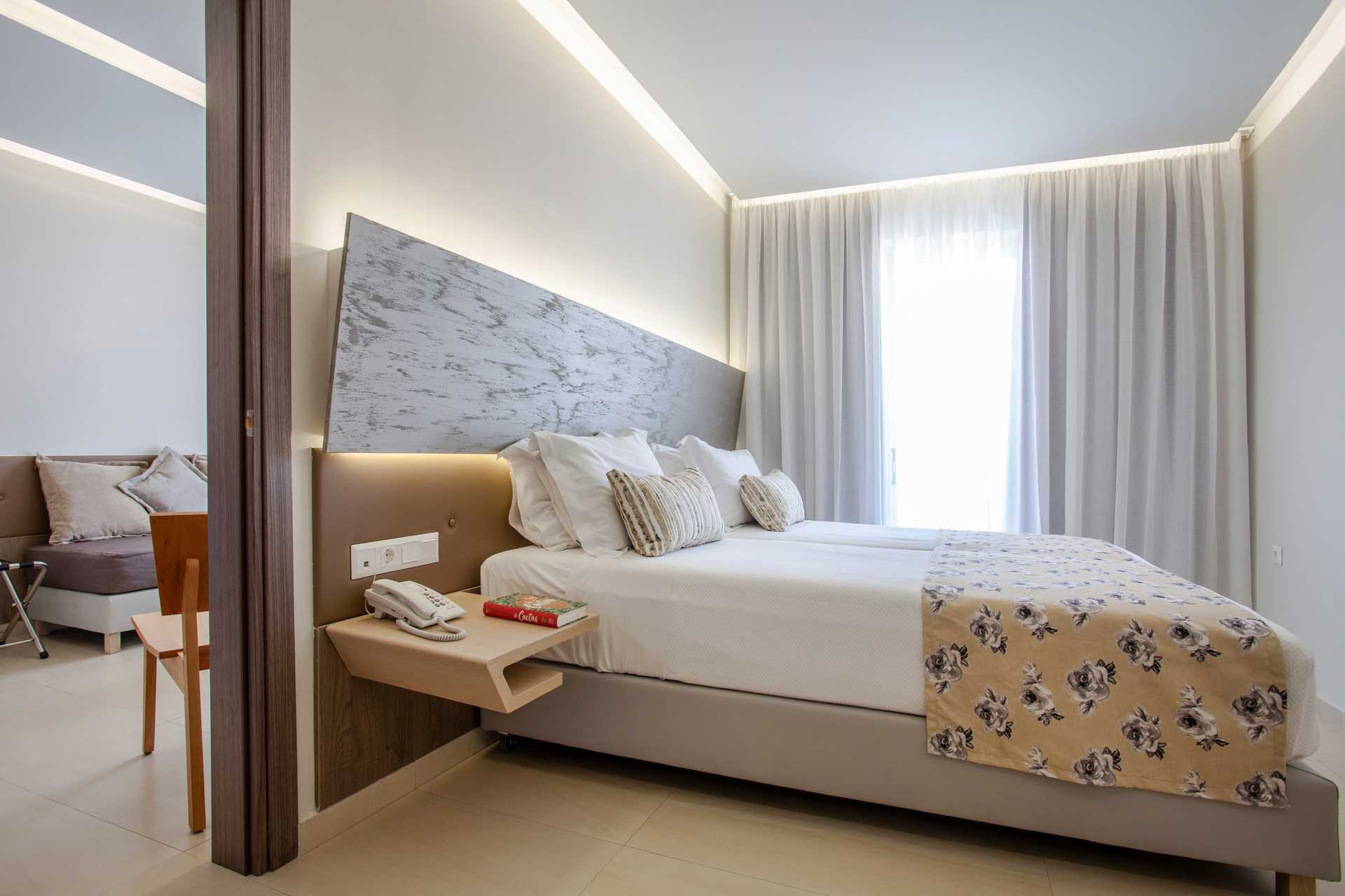 Familjerum på hotell Melrose i Rethymnon på Kreta, Grekland.