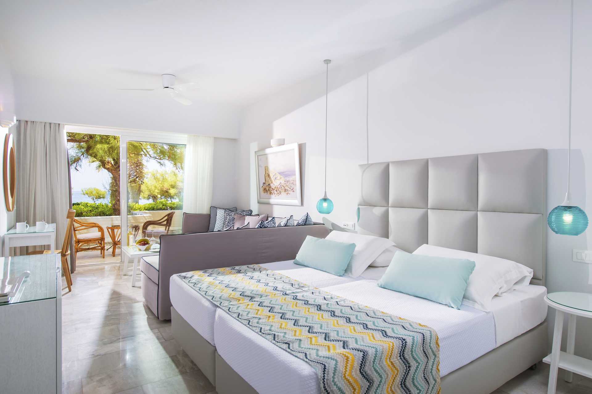 Familjerum på hotell Rethymno Palace i Rethymnon på Kreta, Grekland.