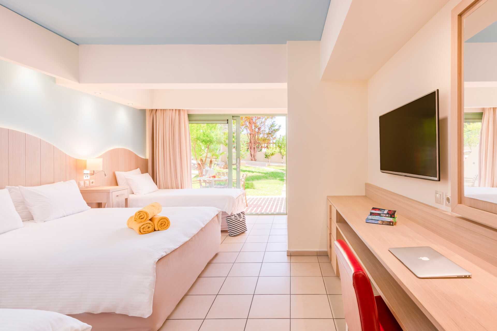 Familjerum på hotell Star Beach Village & Waterpark i Hersonissos på Kreta.