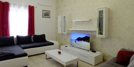 Trerumslägenhet på hotell Fani i Makarska, Kroatien.