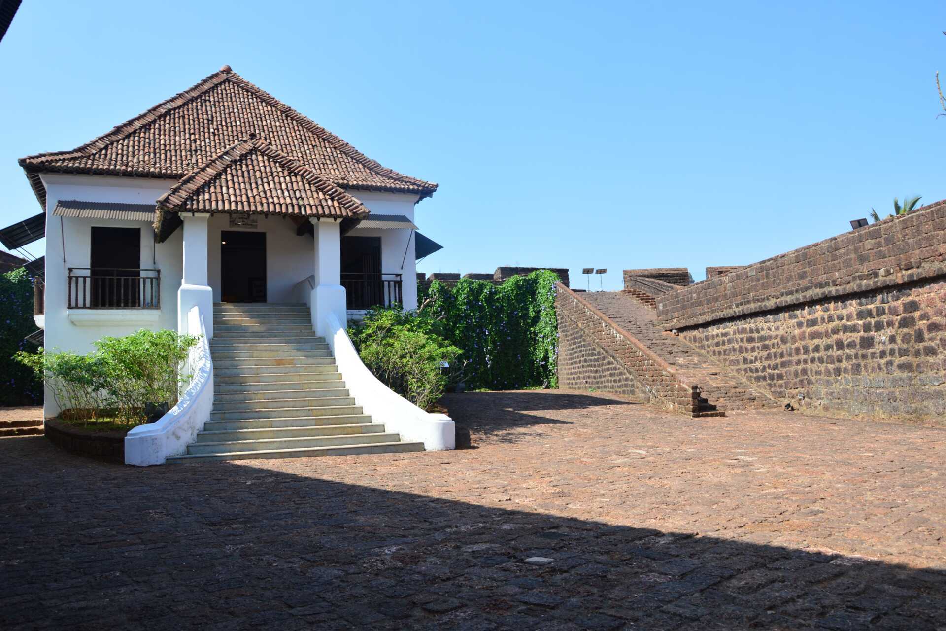 Fort & lokala marknader