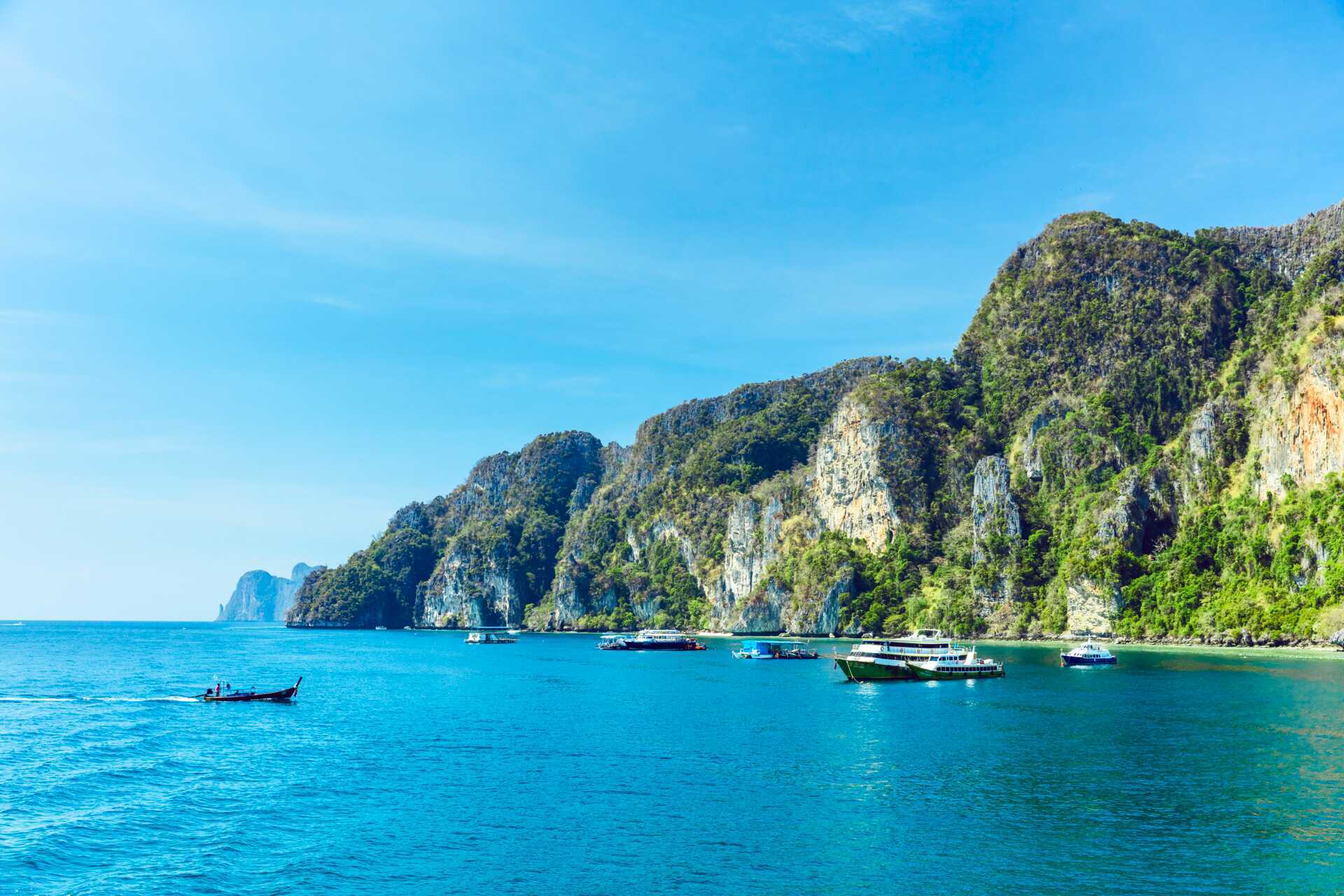 Four Islands med speedboat