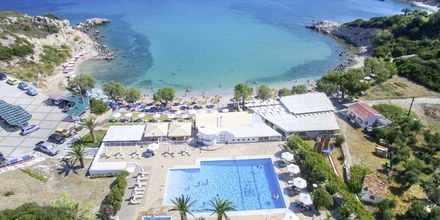 Poolområde på hotell Glicorisa Beach i Pythagorion, Samos.